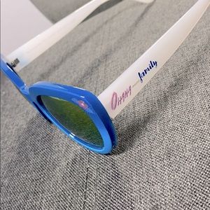 Stitch sun glasses